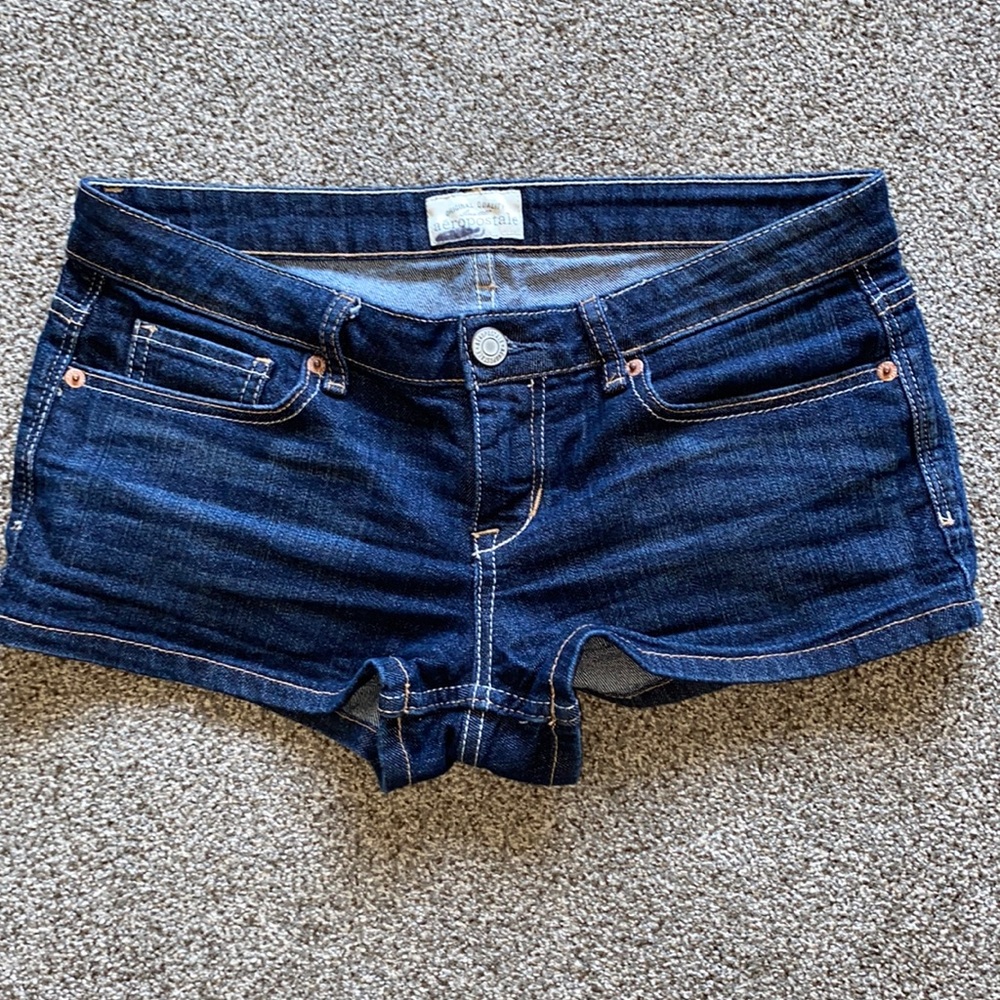 AEROPOSTALE SHORT SHORTS SIZE JUNIOR 7/8
